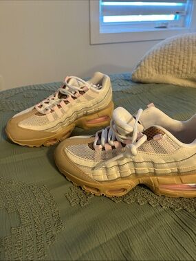 Nike Women's Cream, Tan and Pink Air Max 95 Sneakers